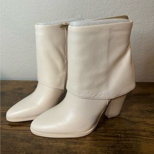 Jessica Simpson Bootie
